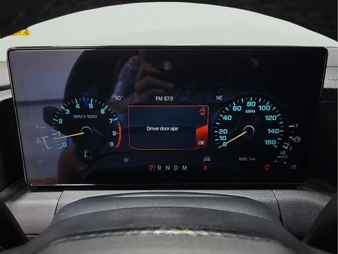 Used 2025 Ford Mustang GT RWD image 13