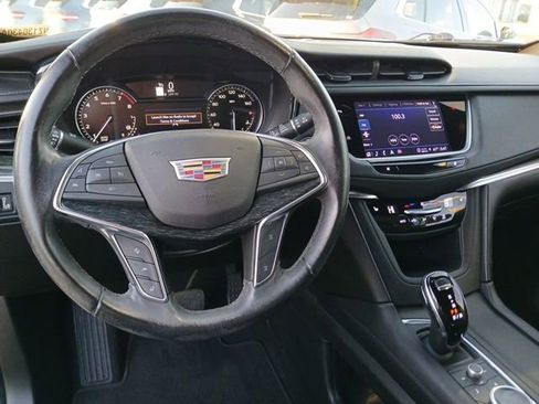 Used 2022 Cadillac XT5 Premium Luxury image 21