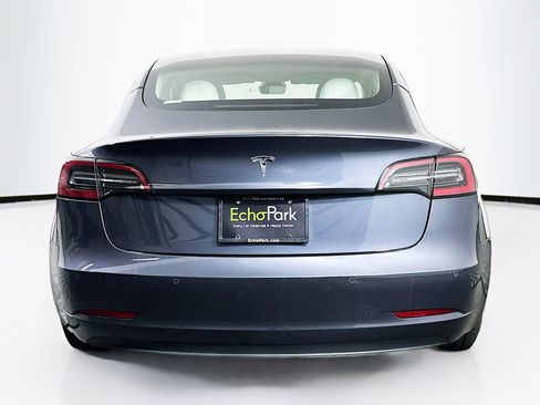 Used 2021 Tesla Model 3 Standard Range Plus RWD image 7