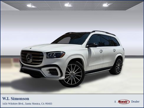 Used 2024 Mercedes-Benz GLS 450 4MATIC image 1