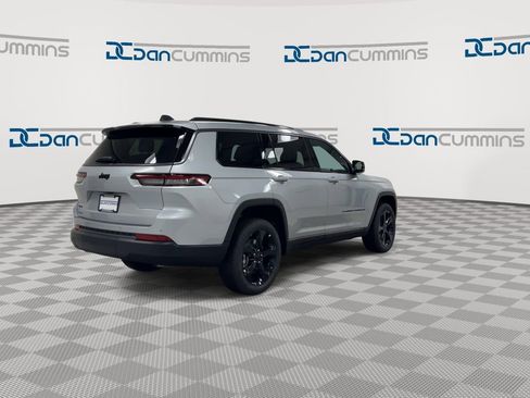 New 2026 Jeep Grand Cherokee L Limited image 8