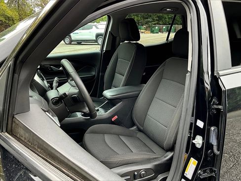 Certified 2023 GMC Terrain SLE w/ Driver Convenience Package image 19