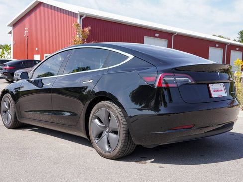 Used 2019 Tesla Model 3 Long Range image 5