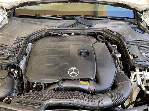 Used 2021 Mercedes-Benz C 300 Sedan image 29