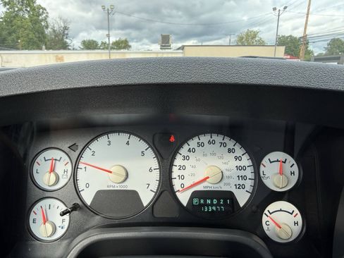 Used 2008 Dodge Ram 2500 Truck SLT w/ Popular Equipment Group AWD/4WD image 17