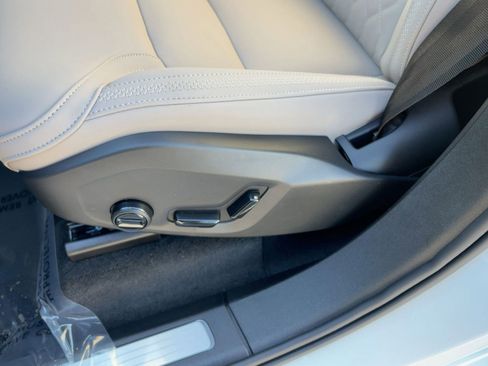 New 2026 Volvo XC90 T8 Plus w/ Protection Package image 13