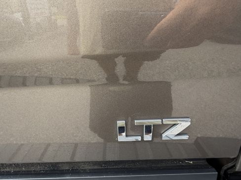 Used 2015 Chevrolet Silverado 2500 LTZ w/ Z71 Package, Off-Road AWD/4WD image 17