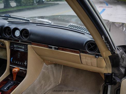 Used 1988 Mercedes-Benz 560 SL image 66