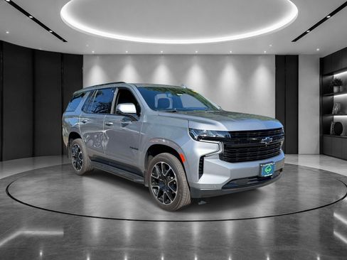 Used 2023 Chevrolet Tahoe RST w/ Sport Performance Package AWD/4WD image 2