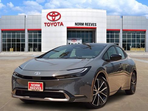 New 2026 Toyota Prius XLE FWD image 1