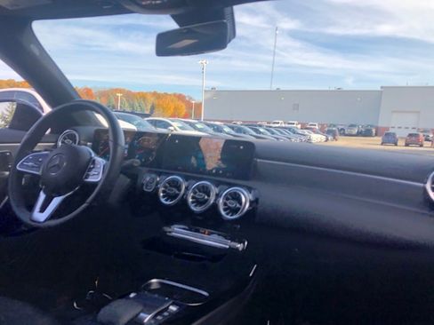 Certified 2023 Mercedes-Benz CLA 250 4MATIC image 19