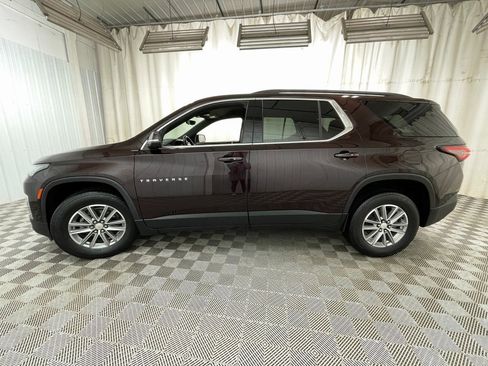 Certified 2022 Chevrolet Traverse LT image 16