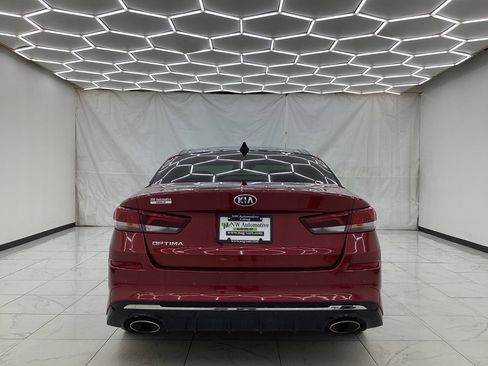 Used 2020 Kia Optima SE image 10