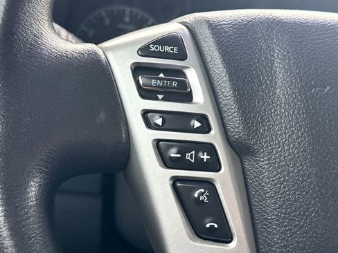 Used 2017 Nissan Titan S image 25