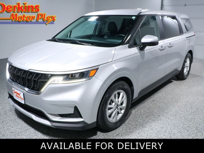 Used 2022 Kia Carnival LX