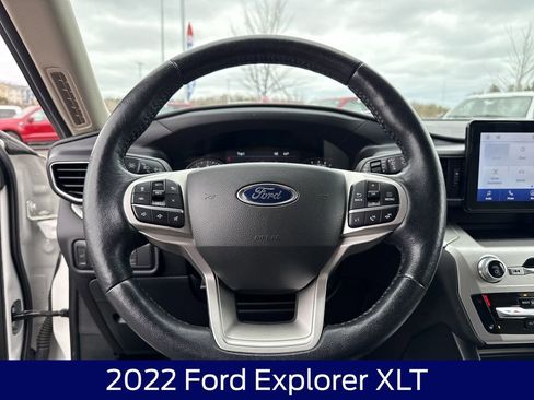 Used 2022 Ford Explorer XLT AWD/4WD image 19