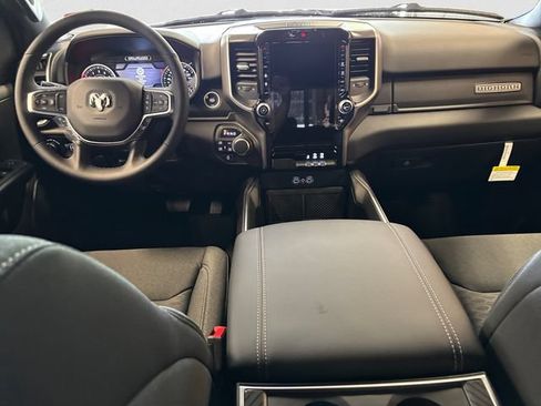 New 2026 RAM 1500 Big Horn AWD/4WD image 11