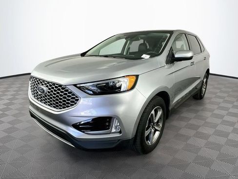 Certified 2024 Ford Edge SEL w/ Convenience Package AWD/4WD image 7