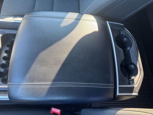 Used 2023 RAM 1500 Big Horn image 28