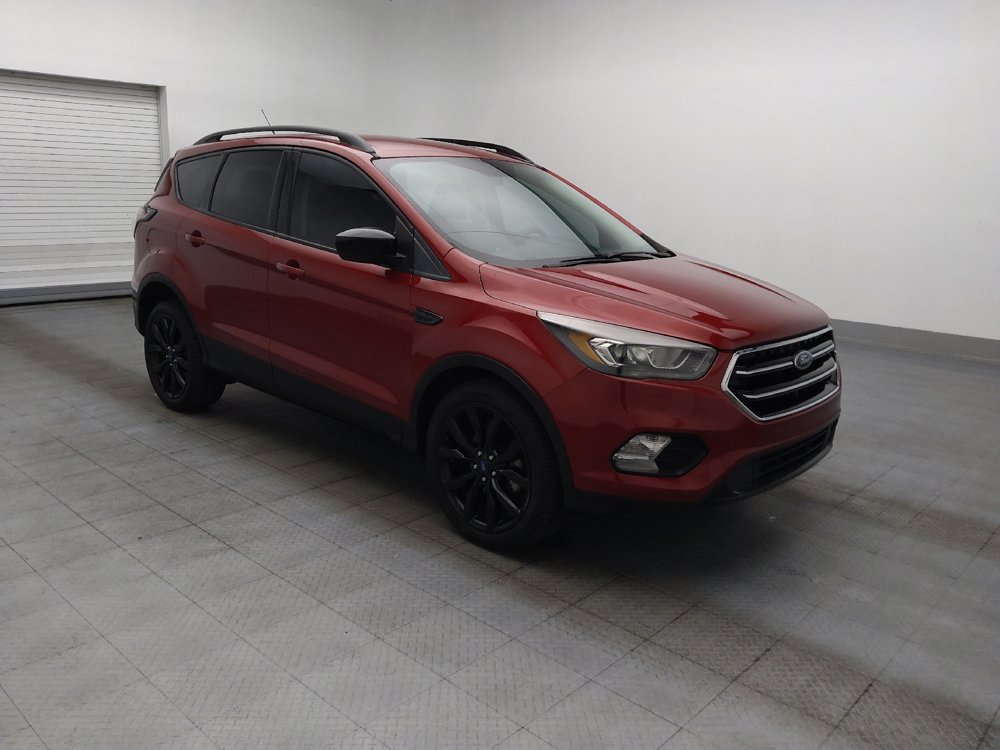 Used 2017 Ford Escape SE w/ SE Sport Appearance Package FWD image 11