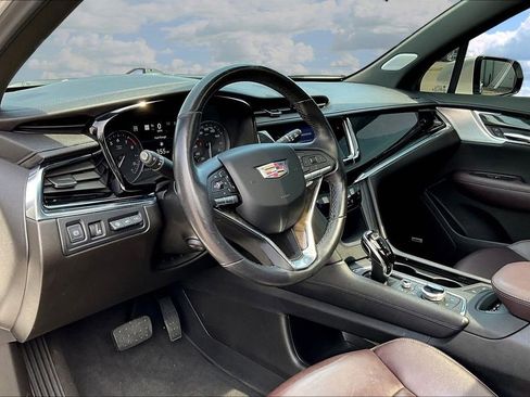 Used 2021 Cadillac XT6 Premium Luxury AWD/4WD image 19