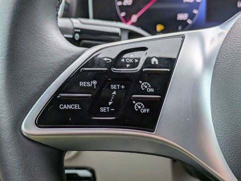 Used 2022 Mercedes-Benz C 300 Sedan image 36