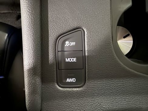 Used 2019 Cadillac XT5 Premium Luxury w/ Driver Assist Package image 25