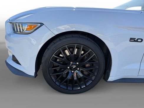 Used 2017 Ford Mustang GT Premium w/ GT Performance Package image 9