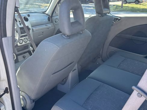 Used 2006 Chrysler PT Cruiser image 10