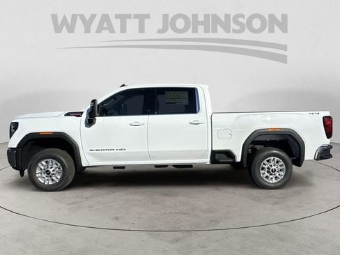 New 2026 GMC Sierra 2500 SLE AWD/4WD image 2