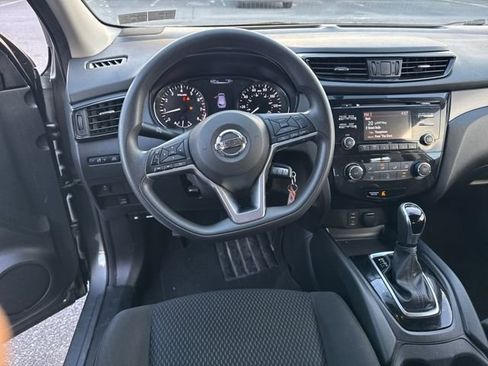 Used 2017 Nissan Rogue Sport S w/ S Appearance Package image 13