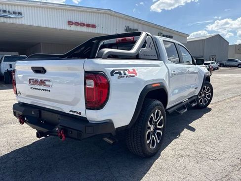 Used 2024 GMC Canyon AT4 w/ Technology Package AWD/4WD image 5