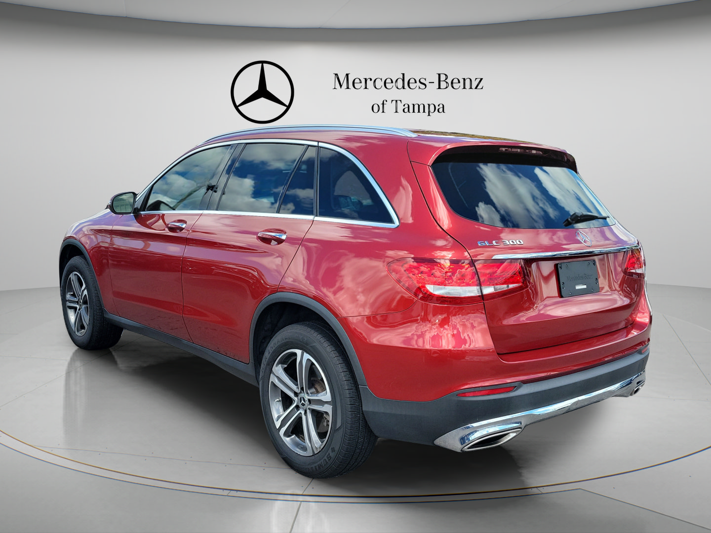 Certified 2019 Mercedes-Benz GLC 300 image 2