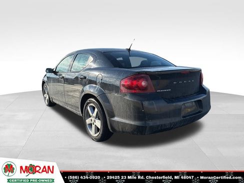 Used 2012 Dodge Avenger SE image 3