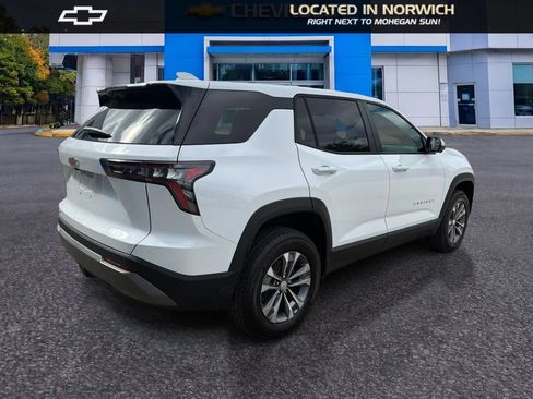 New 2026 Chevrolet Equinox LT w/ Safety and Technology Package FWD image 5