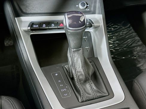 Used 2022 Audi Q3 2.0T Premium image 7