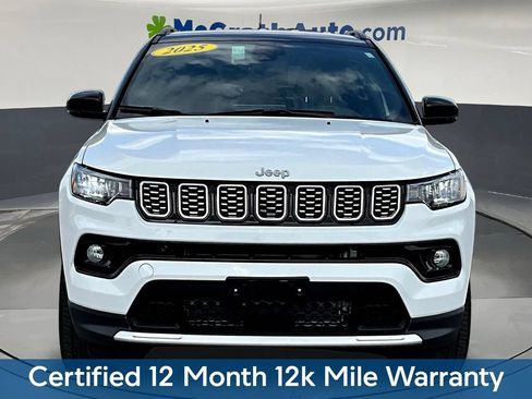 Used 2025 Jeep Compass Limited AWD/4WD image 2