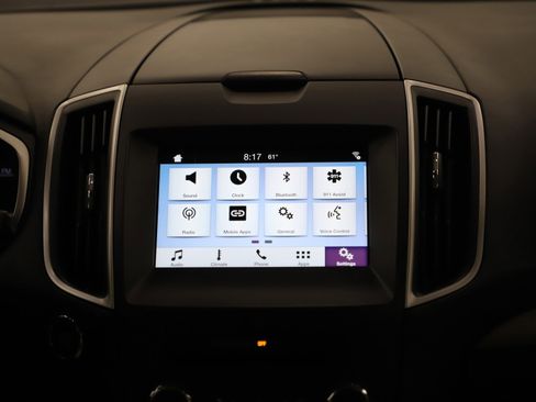 Used 2016 Ford Edge SEL w/ Equipment Group 201A AWD/4WD image 16