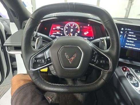 Used 2024 Chevrolet Corvette Stingray Preferred Cpe w/ Z51 Performance Package RWD image 11