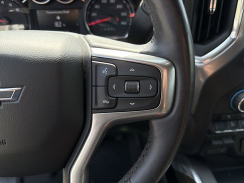 Used 2019 Chevrolet Silverado 1500 LT Trail Boss AWD/4WD image 31