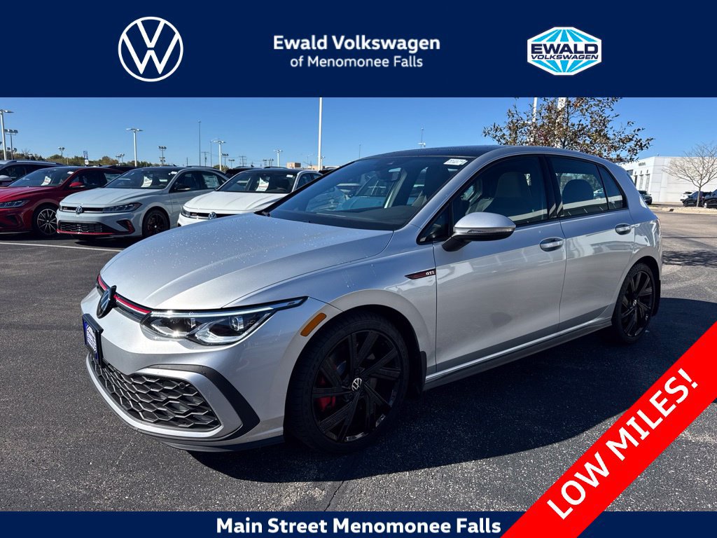 Used 2023 Volkswagen GTI SE FWD image 3