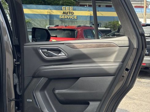 Used 2021 Chevrolet Tahoe LT AWD/4WD image 18