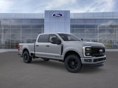 New 2026 Ford F250 XL w/ STX Appearance Package AWD/4WD image 7