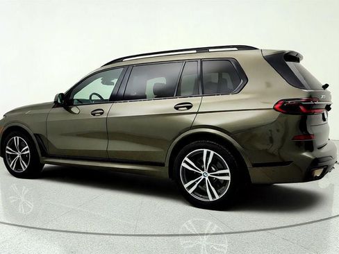 Used 2024 BMW X7 xDrive40i w/ M Sport Package AWD/4WD image 7