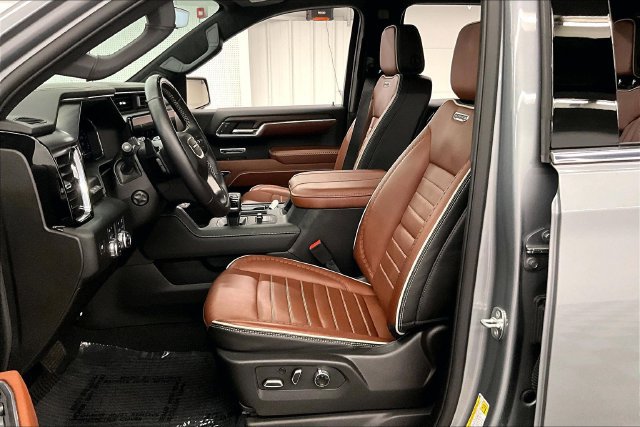 Used 2024 GMC Sierra 1500 Denali Ultimate AWD/4WD image 25