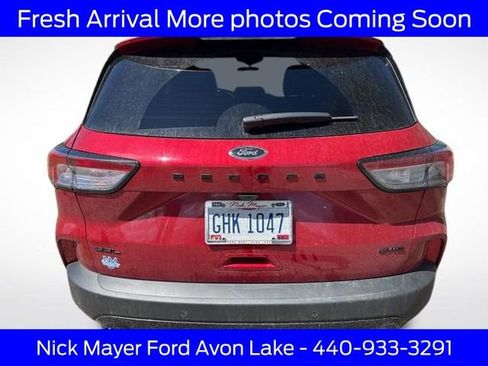Used 2022 Ford Escape SEL w/ SEL Stealth AWD Package image 9