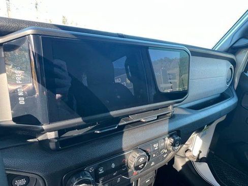 New 2026 Jeep Wrangler Sport S image 19