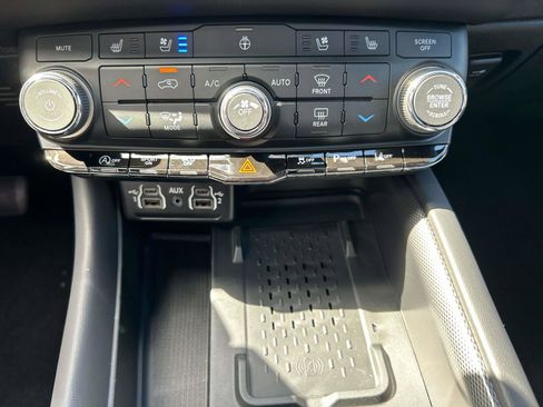 New 2026 Dodge Durango GT image 14