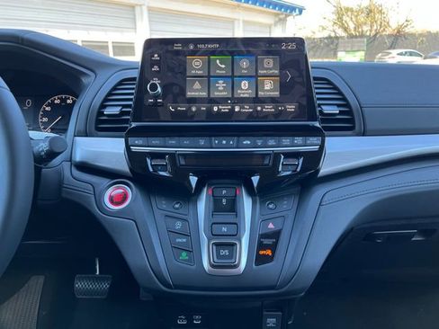 New 2026 Honda Odyssey EX-L image 24