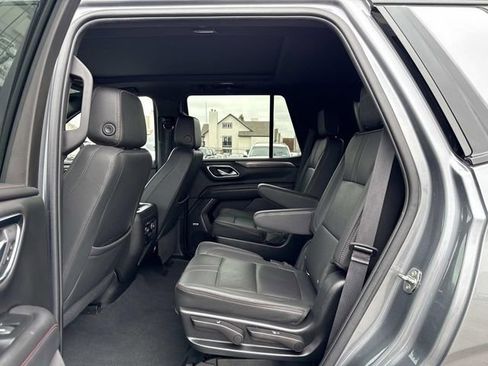 Used 2022 Chevrolet Tahoe RST w/ Luxury Package image 13